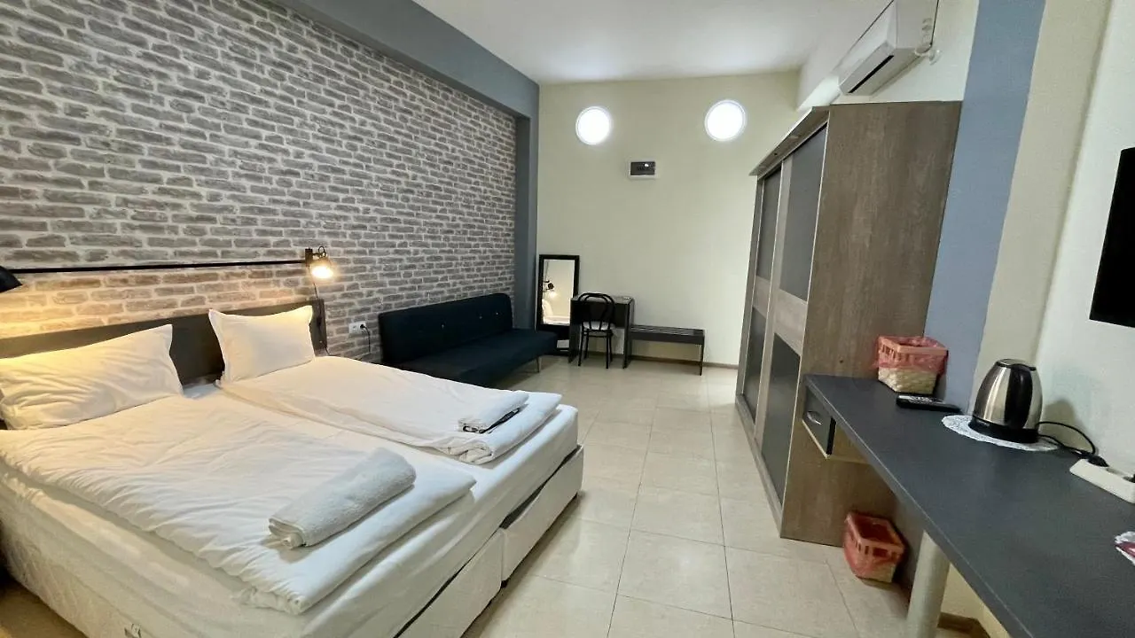 Agora Studios Plovdiv Guest house