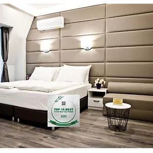 Center Otel